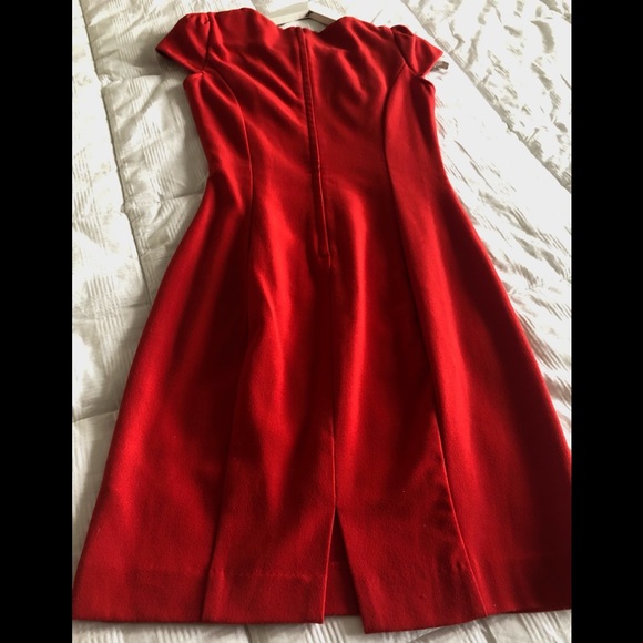 🍊H&M Dress in Deep Orange 🍊 Colour, in Butterfly Sleeves and Back Slit 🍊 - Picture 2 of 12